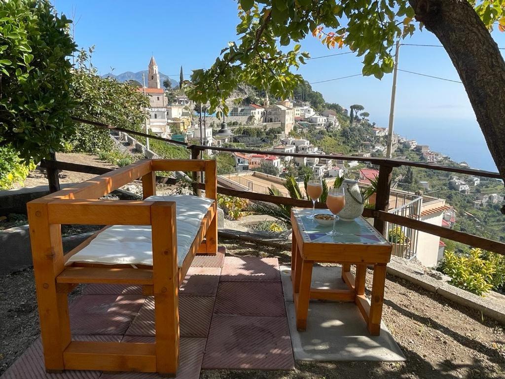 Ferienwohnung Casa Enzo Con Vista Mare Amalfi Exterior foto